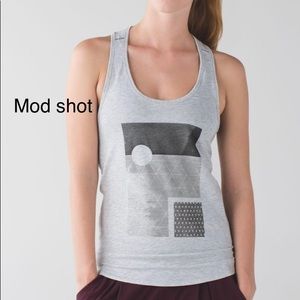 lululemon superb tank top gray